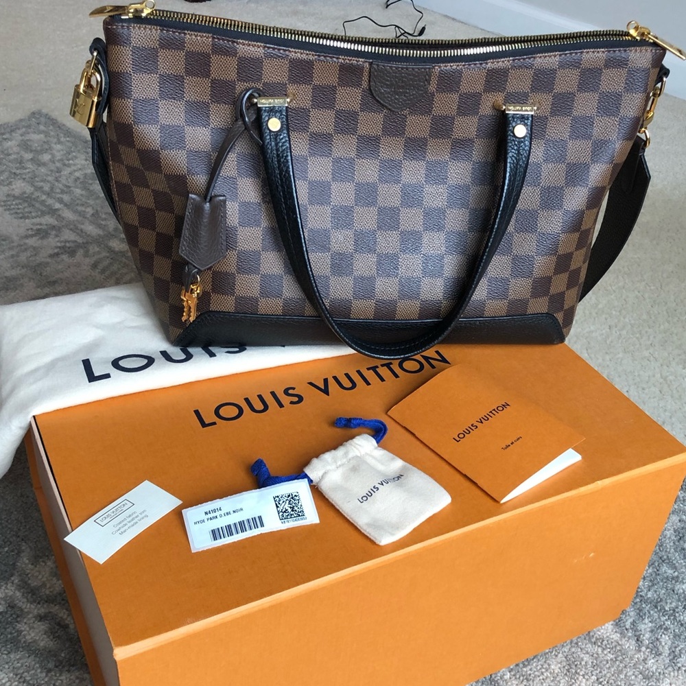 Louis Vuitton damier Hyde Park